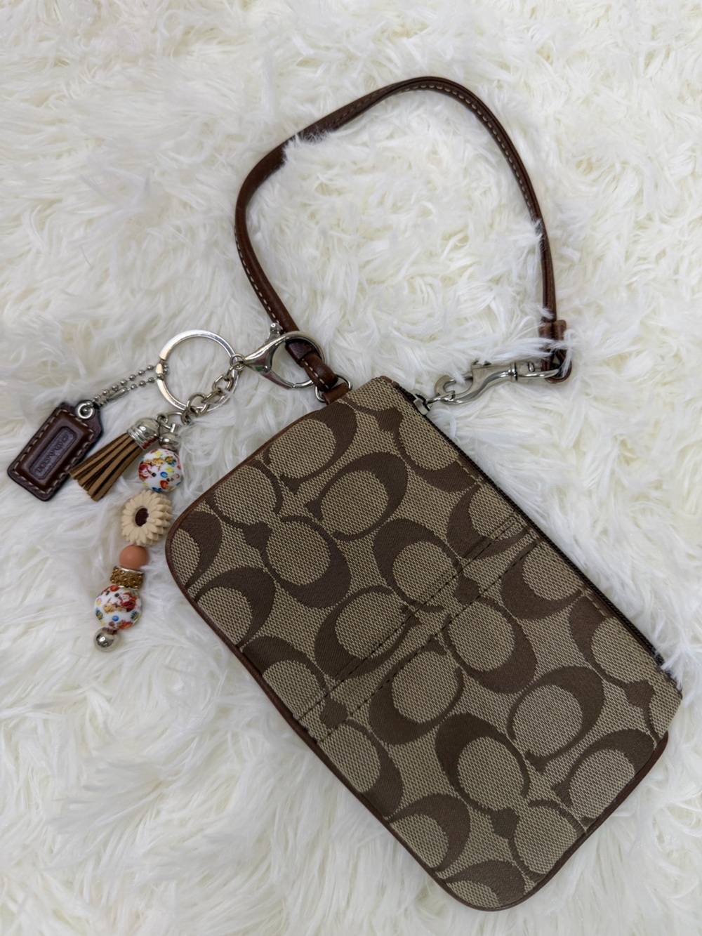 Coach Canvas Wristlet in Brown/Tan Signature Print